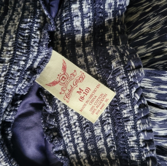 Skirt - Picture 2 of 2